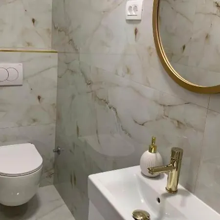 Luxury Ivo With Jacuzzi Near The - Two Bedroom * 포드스트라나
